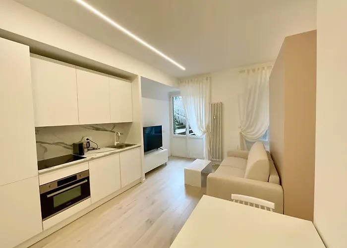 Apartment Suite - Charlize - In The Heart Of Milan